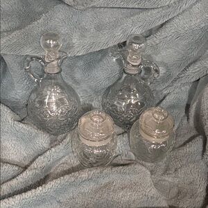 Princess House Fantasia Oil and Vinegar and 2 Spice Jars